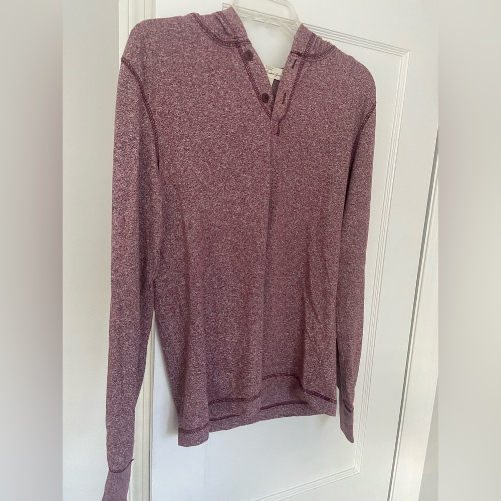 Maroon long sleeve with good size M H&M men’s